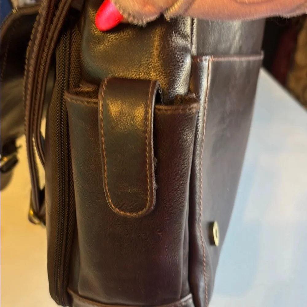 Faux leather Messenger/hand Bag
